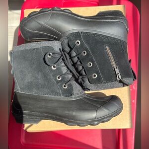 Syren Gulf Duck Boot suede Black women size 7